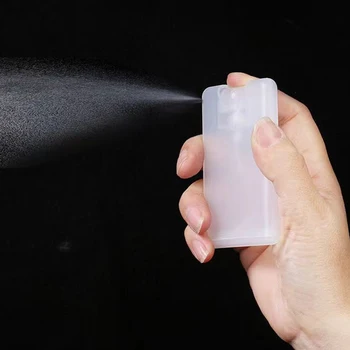 Macaron Nyomja meg a Hordozható Mini Porlasztó Al-Palackozó Kártya Újratölthető Spray Üveg Parfüm Hidratáló Víz Utazási Üveg 20ml